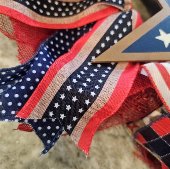 New! Patriotic 15 Inch Star Bows Hanging Sign Fourth of July Decor Wreath Gift - Picture 3 of 7